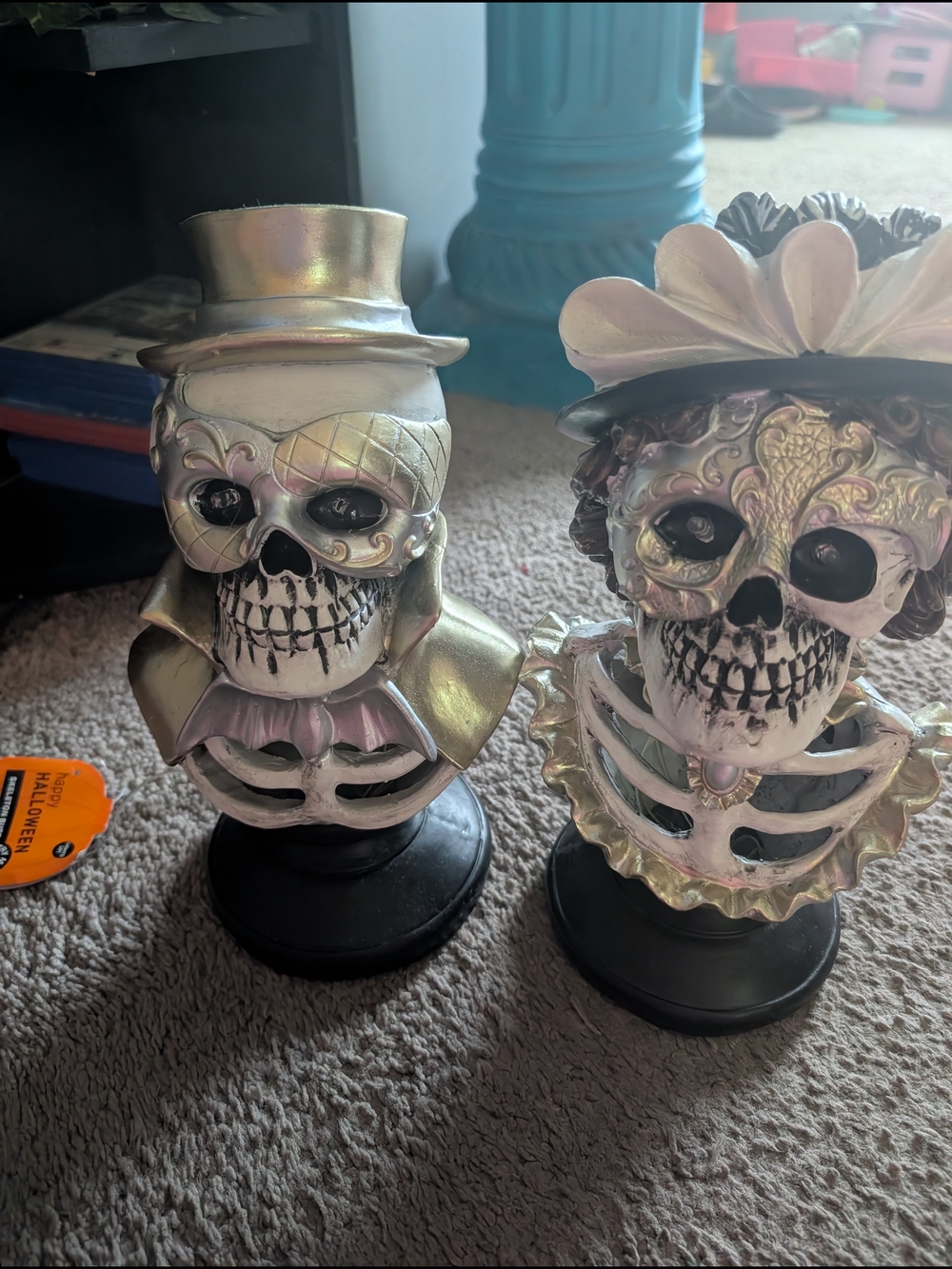 Decorative Iridescent Skull Couple Figurines -